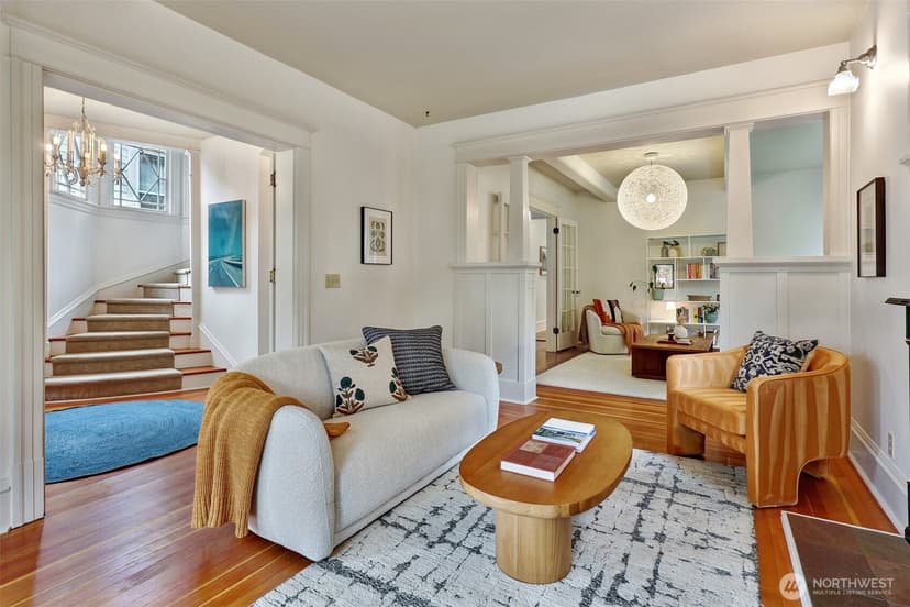 Property photo for 532 29th Avenue, Seattle photo 8