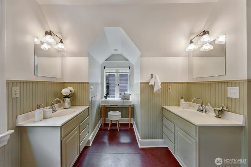 Property photo for 532 29th Avenue, Seattle photo 33