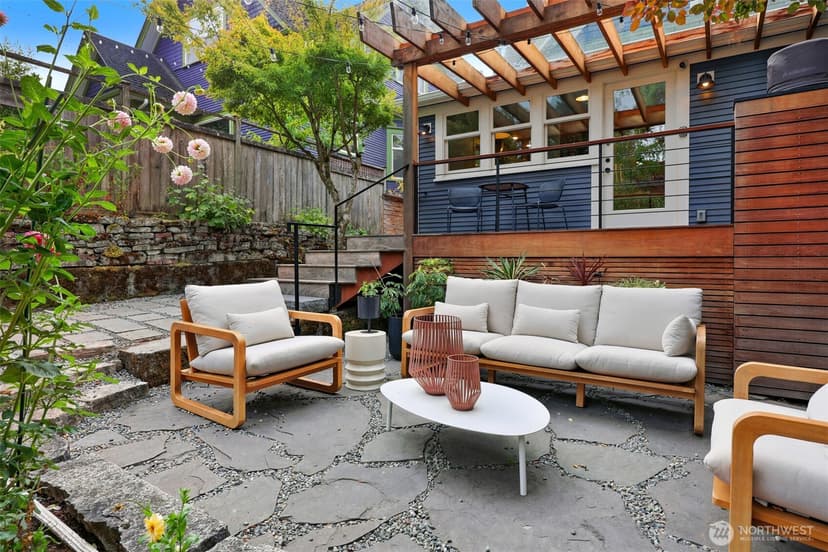 Property photo for 532 29th Avenue, Seattle photo 23