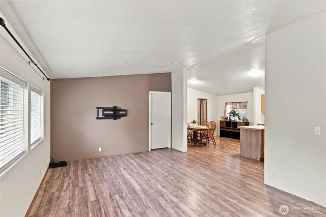 Property photo for 22706 114th Place SE, Kent photo 3