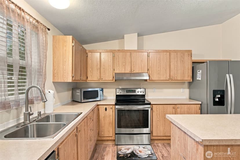 Property photo for 22706 114th Place SE, Kent photo 7