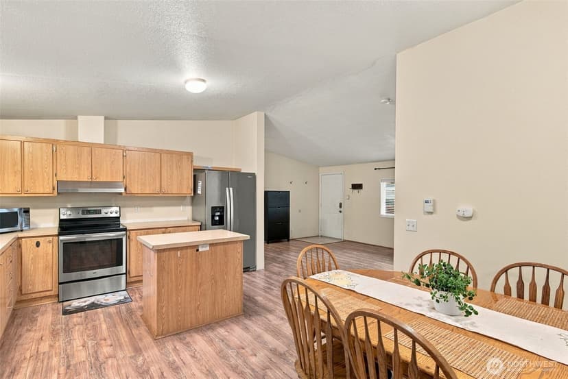 Property photo for 22706 114th Place SE, Kent photo 13