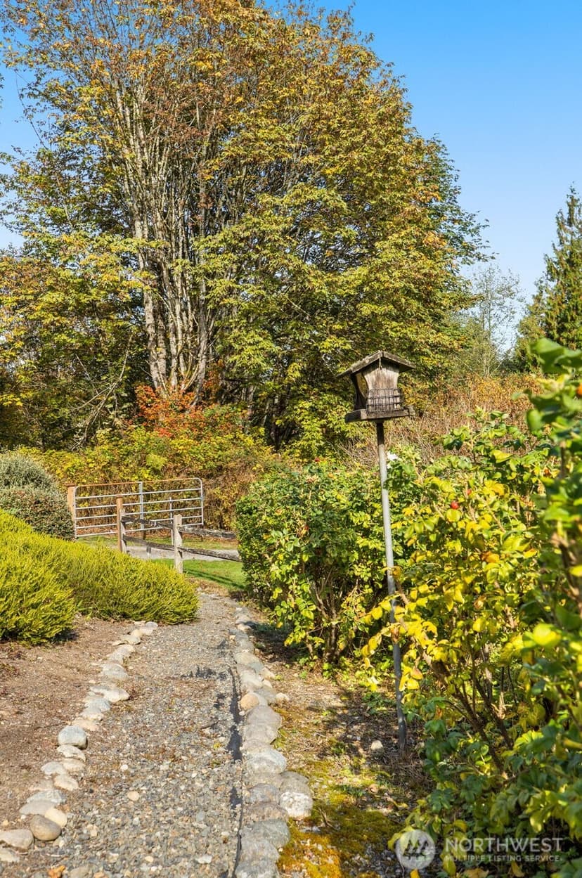 Property photo for 18226 Dubuque Road, Snohomish photo 11