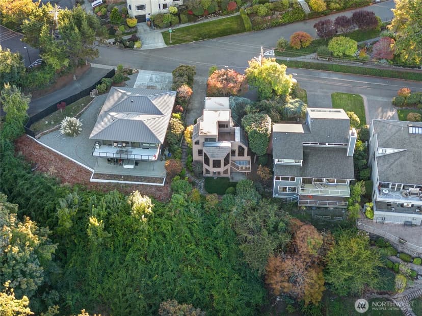 Property photo for 405 N Stadium Way, Tacoma photo 35