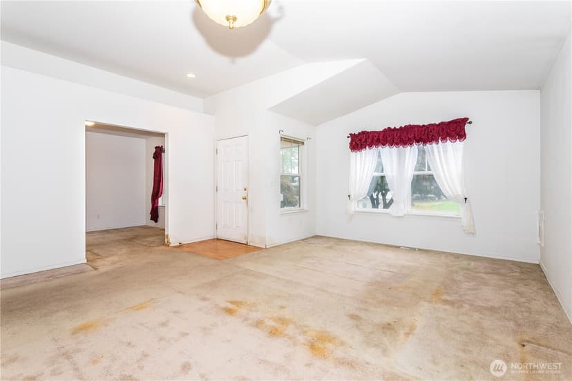 Property photo for 2835 U Street SE, Auburn photo 6