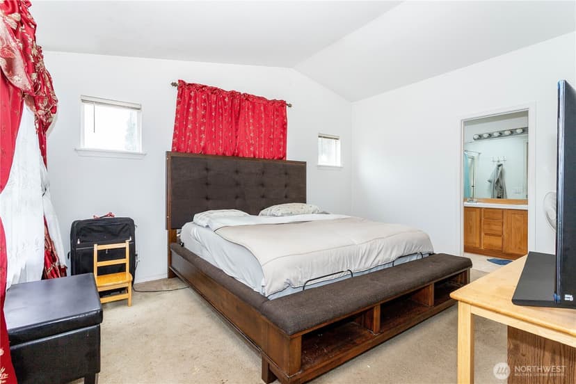 Property photo for 2835 U Street SE, Auburn photo 17