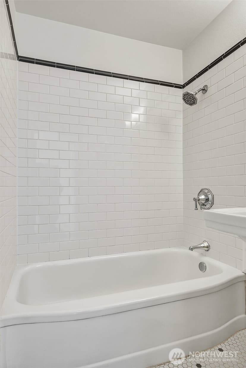 Property photo for 1105 Spring Street #1304, Seattle photo 22