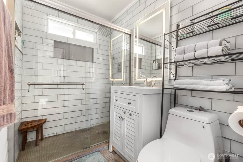 Property photo for 10038 59th Avenue, Seattle photo 29