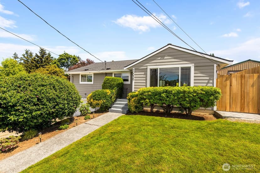 Property photo for 10038 59th Avenue, Seattle photo 6