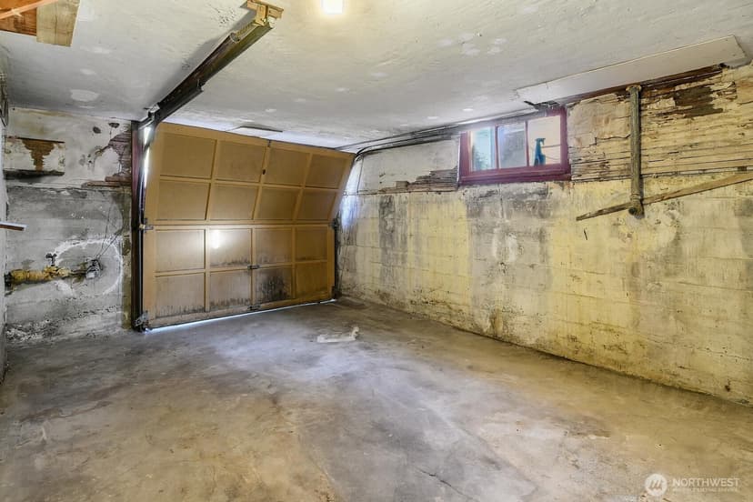 Property photo for 7739 13th Avenue NW, Seattle photo 17