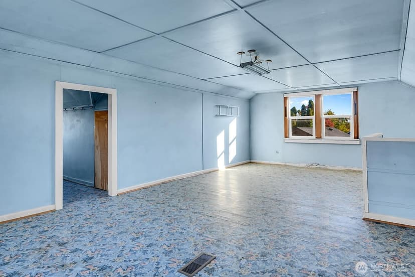 Property photo for 7739 13th Avenue NW, Seattle photo 12
