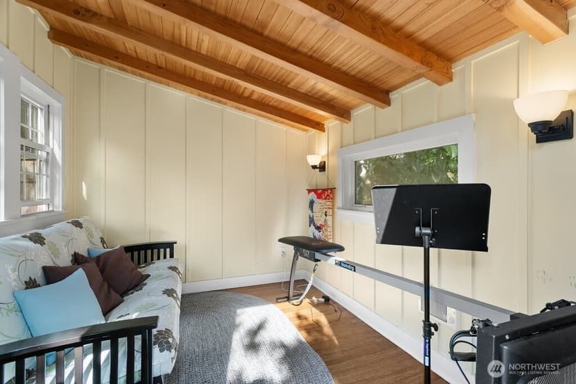 Property photo for 2112 NE 55th Street, Seattle photo 21