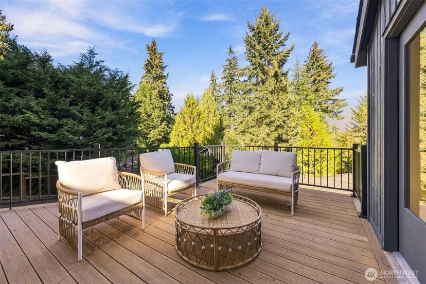 Property photo for 21931 3rd Avenue SE, Bothell photo 21