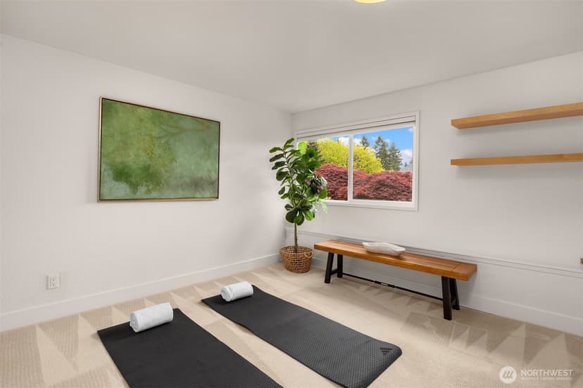 Property photo for 13720 94th Avenue NE, Kirkland photo 32