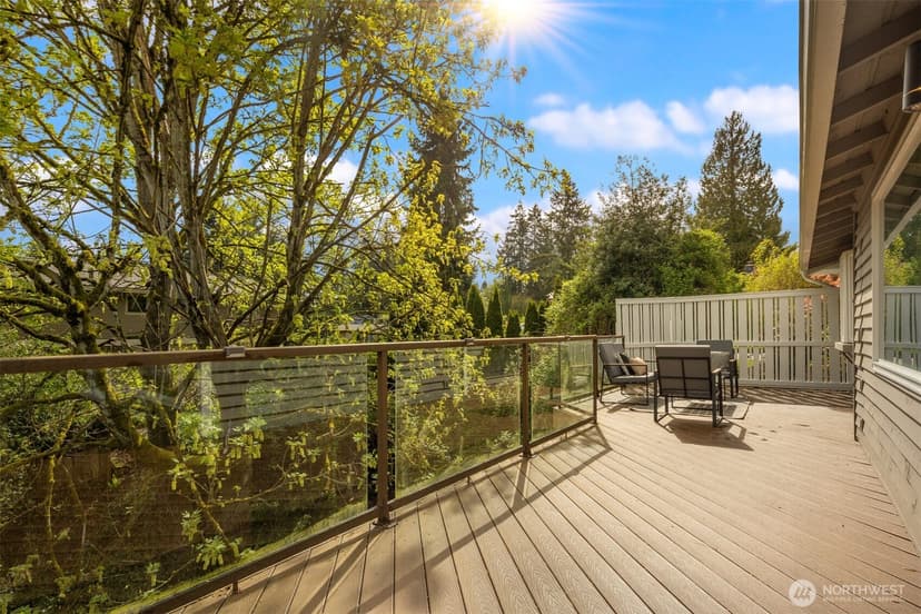 Property photo for 13720 94th Avenue NE, Kirkland photo 34