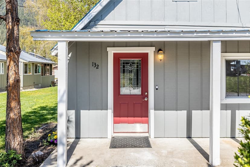 Property photo for 132 Whitman Street, Leavenworth photo 3
