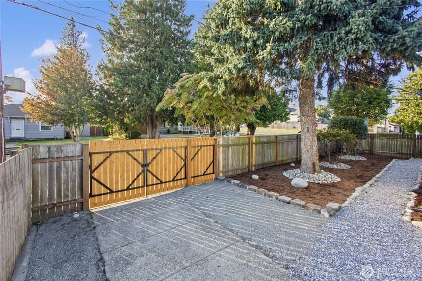 Property photo for 868 S 48th St, Tacoma photo 40
