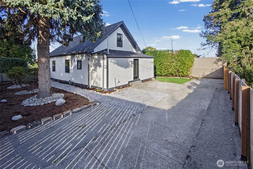 Property photo for 868 S 48th St, Tacoma photo 38
