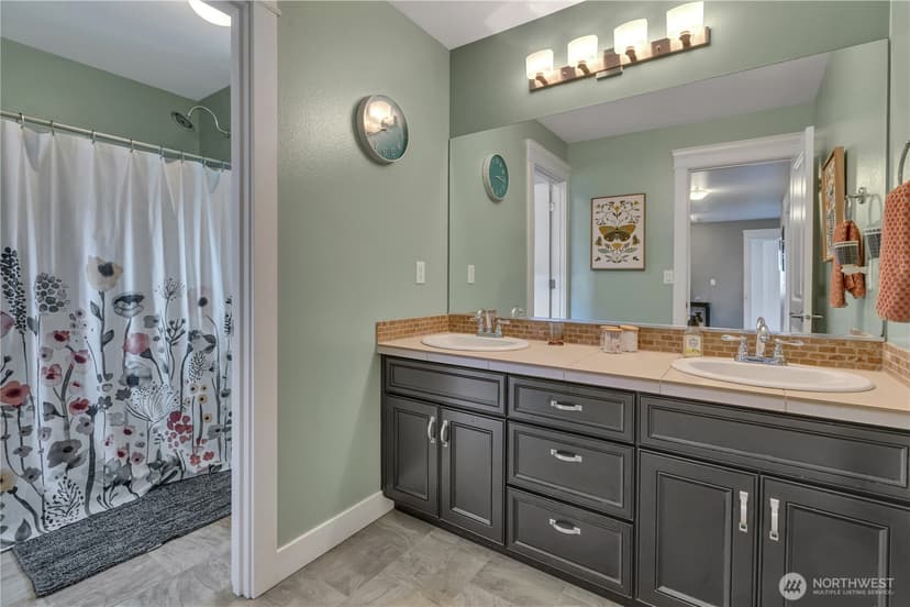 Property photo for 13618 111th Street Ct E, Puyallup photo 30
