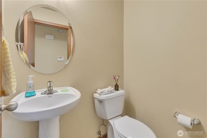 Property photo for 12225 50th Avenue S, Tukwila photo 8