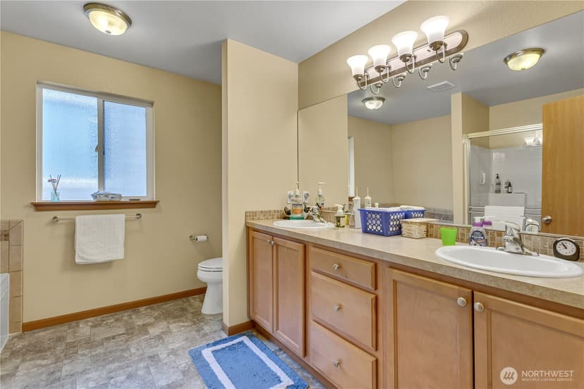 Property photo for 12225 50th Avenue S, Tukwila photo 13