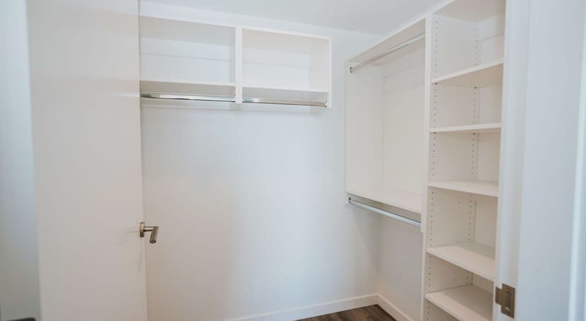 Property photo for 2014 Fairview Avenue #2002, Seattle photo 12