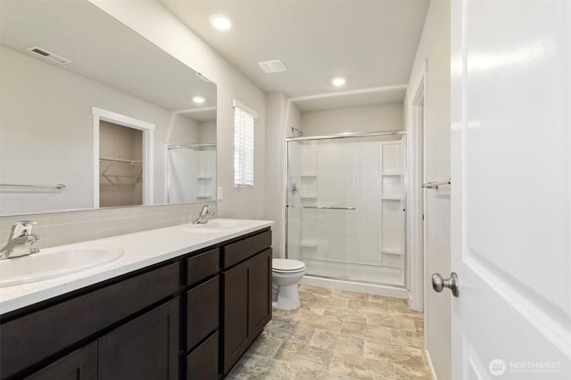 Property photo for 5833 Waverly Road SW, Port Orchard photo 15