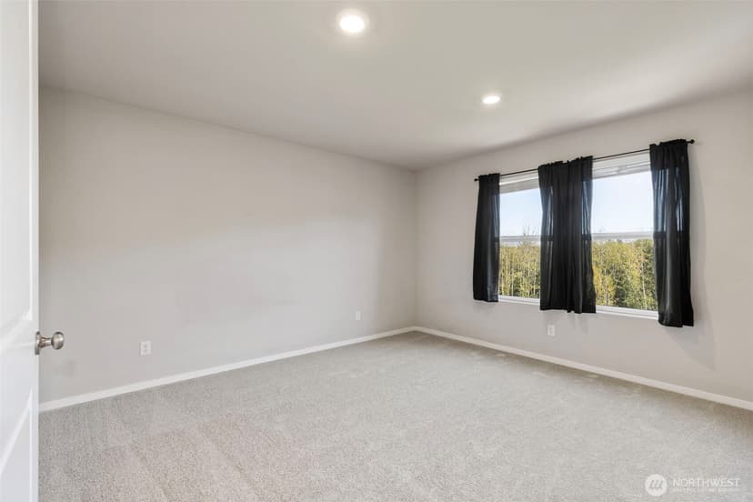 Property photo for 5833 Waverly Road SW, Port Orchard photo 13
