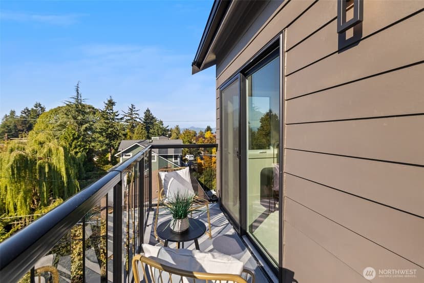 Property photo for 5027 SW Waite Street, Seattle photo 36