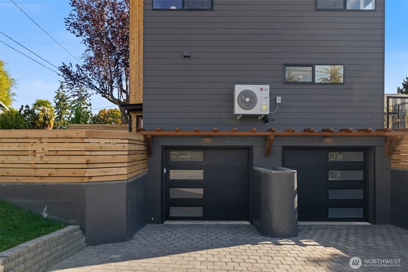 Property photo for 5027 SW Waite Street, Seattle photo 38