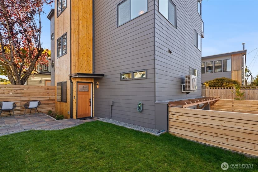 Property photo for 5027 SW Waite Street, Seattle photo 2