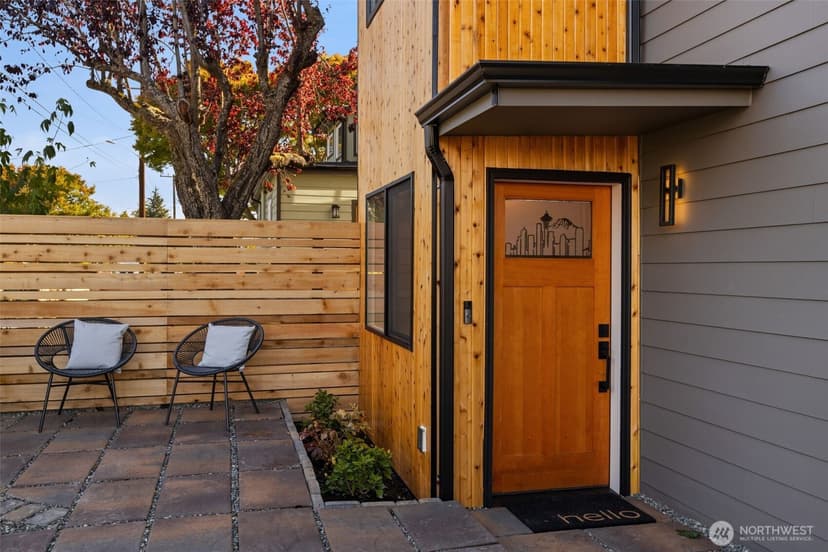 Property photo for 5027 SW Waite Street, Seattle photo 4