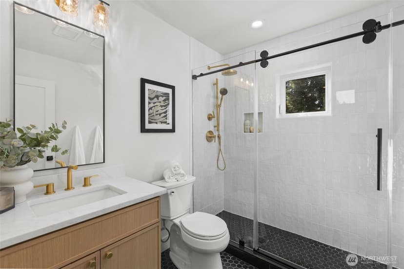 Property photo for 5027 SW Waite Street, Seattle photo 28