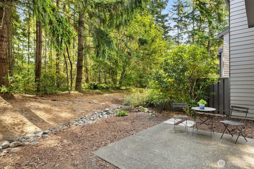 Property photo for 3752 257th Avenue SE, Sammamish photo 36
