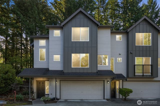Property photo for 3752 257th Avenue SE, Sammamish