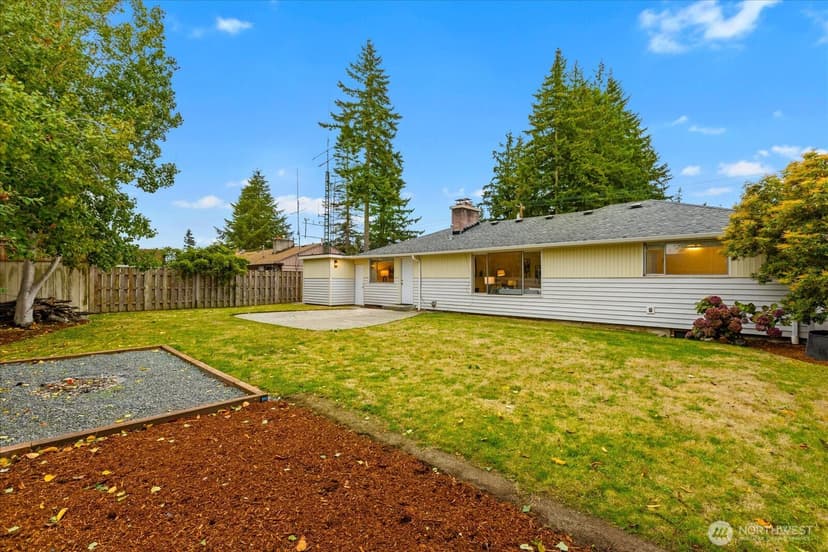 Property photo for 23107 84th Avenue W, Edmonds photo 27