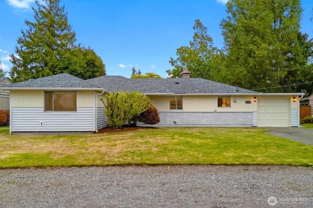 Property photo for 23107 84th Avenue W, Edmonds photo 2