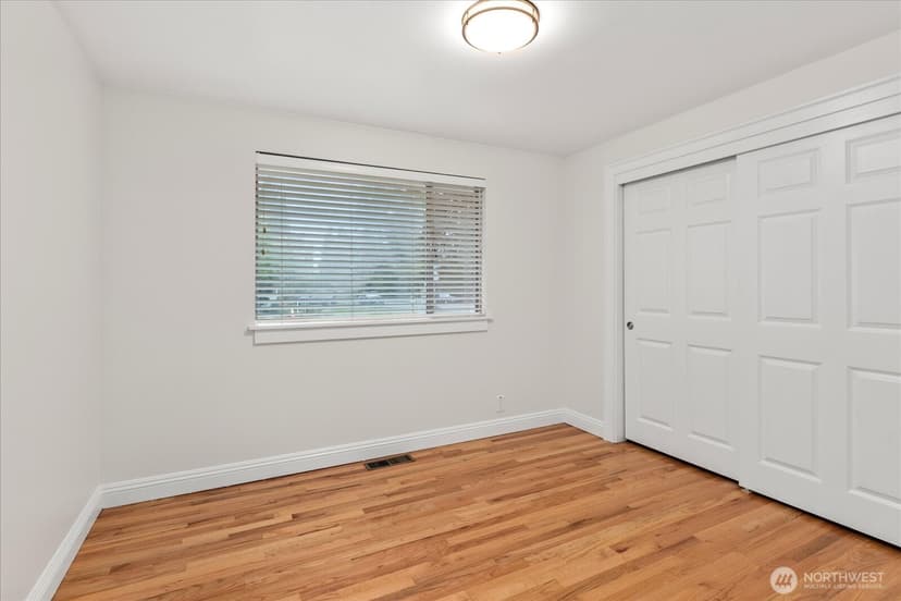 Property photo for 23107 84th Avenue W, Edmonds photo 21