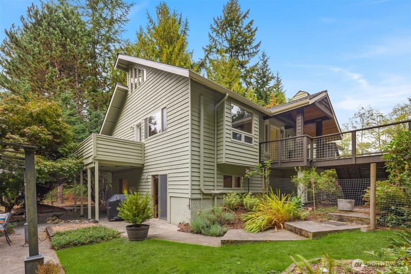 Property photo for 4305 Meander Lane, Langley photo 2