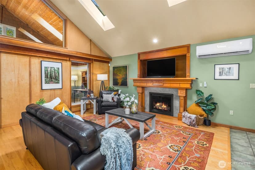 Property photo for 4305 Meander Lane, Langley photo 4