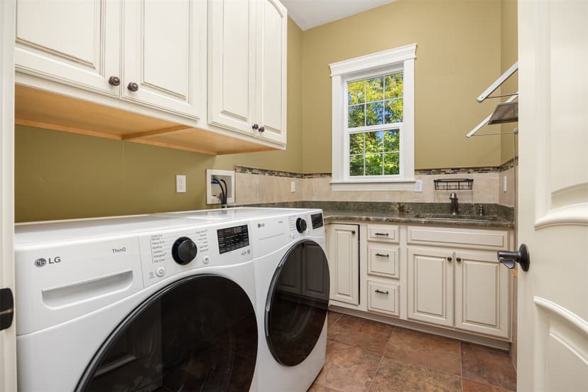 Property photo for 17918 83rd Avenue SE, Snohomish photo 9