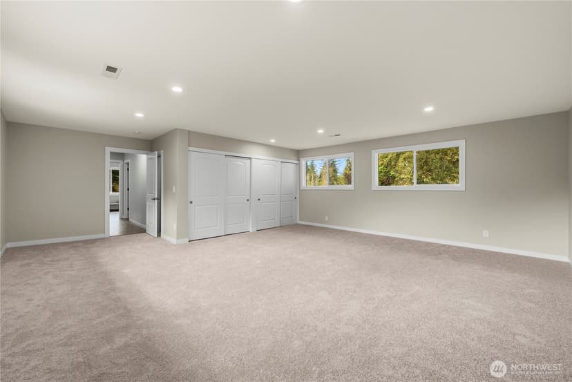 Property photo for 22800 Upper Dorre Don Way SE, Maple Valley photo 33