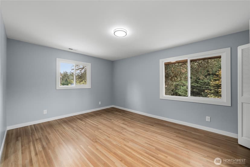 Property photo for 22800 Upper Dorre Don Way SE, Maple Valley photo 28