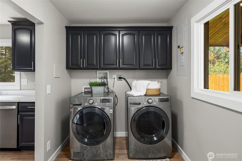 Property photo for 22800 Upper Dorre Don Way SE, Maple Valley photo 17