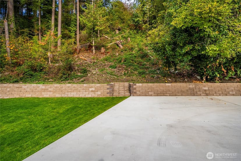 Property photo for 22800 Upper Dorre Don Way SE, Maple Valley photo 39