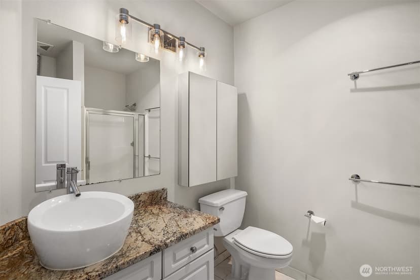 Property photo for 4343 Roosevelt Way NE #601, Seattle photo 13