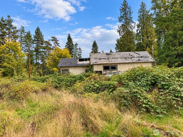 Property photo for 18646 Byers Road SE, Maple Valley photo 4
