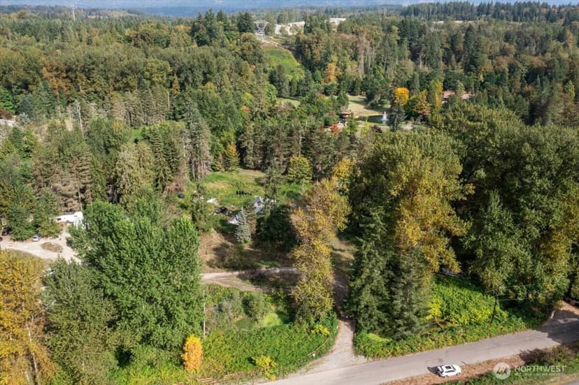 Property photo for 18646 Byers Road SE, Maple Valley photo 8