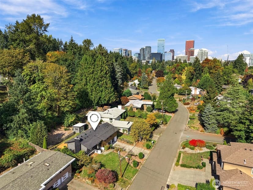 Property photo for 609 109th Avenue SE, Bellevue photo 33