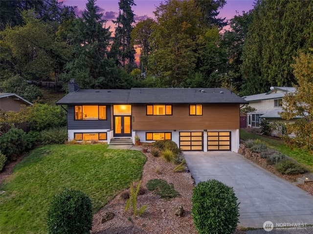 Property photo for 609 109th Avenue SE, Bellevue